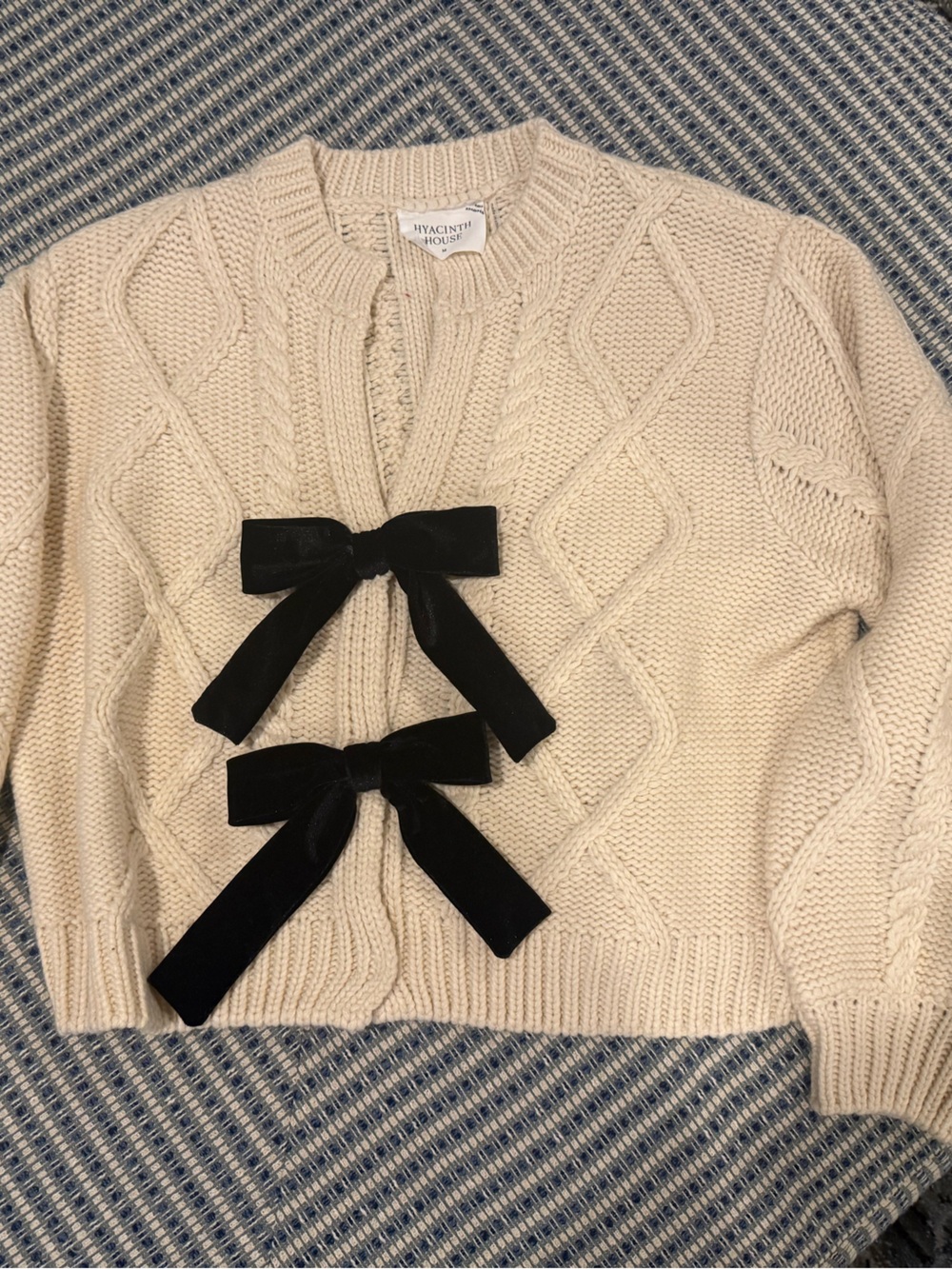 Cream Cable-Knit Crewneck Sweater with Black Velvet Bows